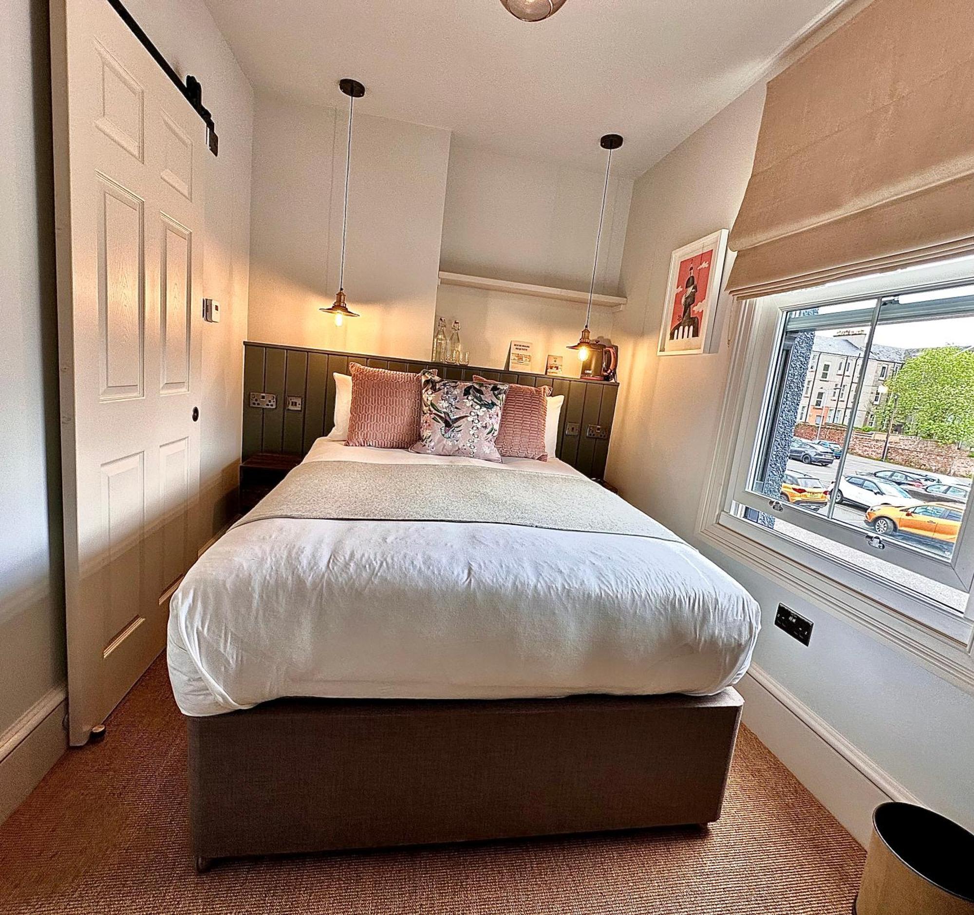 הלנסבורג Rooms Above Sugar Boat מראה חיצוני תמונה